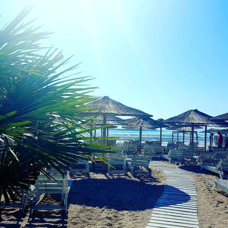 Apartment Summerland Mamaia Εξωτερικό φωτογραφία